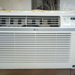 LG Wall Air Conditioner 26x27x17 220 Volts Asking Price 300