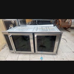 Double Oven 51x24 Whirlpool In Menifee  Electric