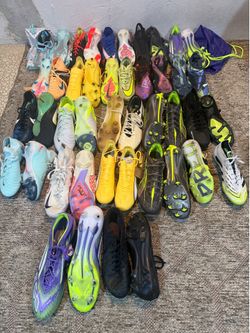 Soccer cleats