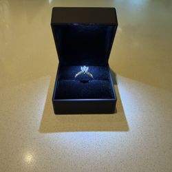 1CT Moissanite Ring