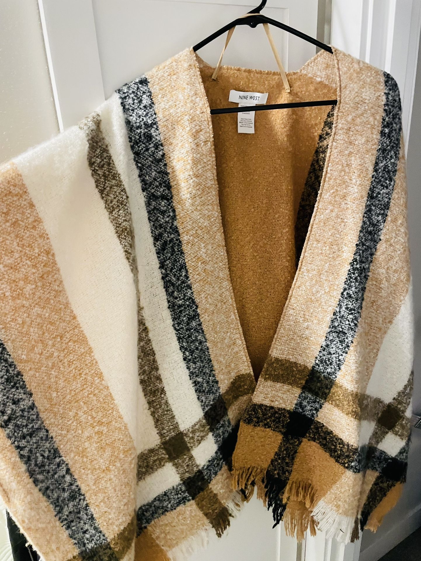 Nine West Shawl (one size)