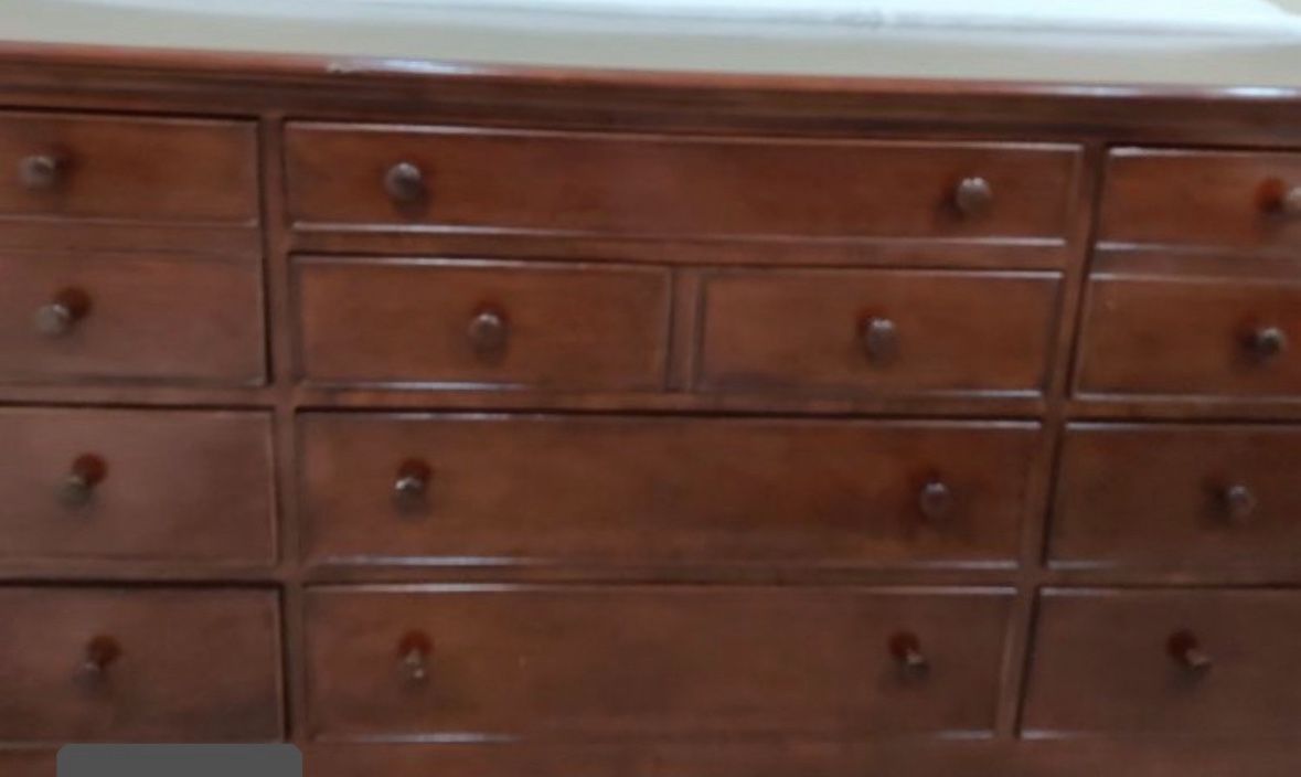 Dresser with 2 NightStands