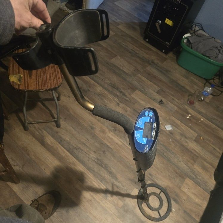 metal detector