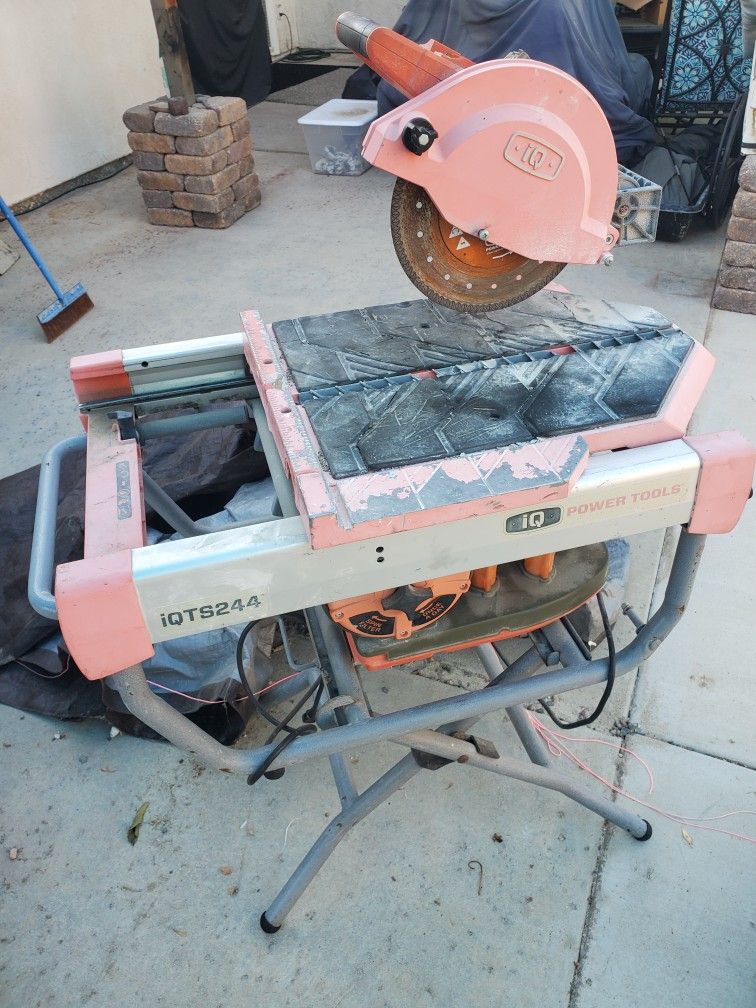 IQTS244 Dry Tile Masonry Saw