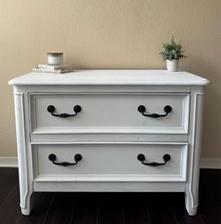 White 2 Drawer Dresser / Nightstand