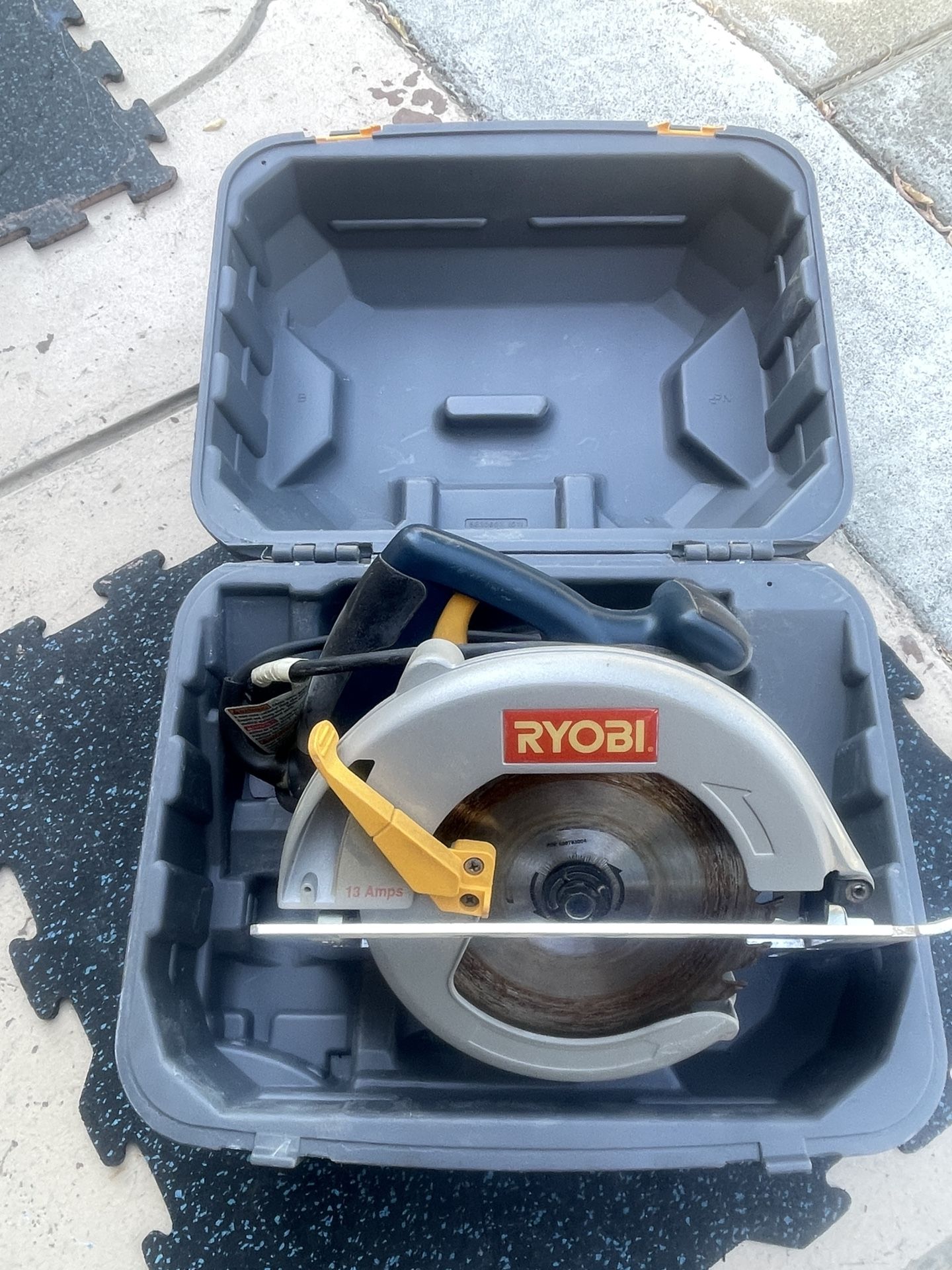 Ryobi 13 Amp Corded 7-1/4 inch Circular Saw