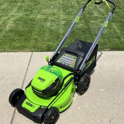 Greenworks Pro 80-Volt 21-in Cordless Push Lawn Mower 2.5 Ah (2-Batteries and 1 Charger..Comes With Box)