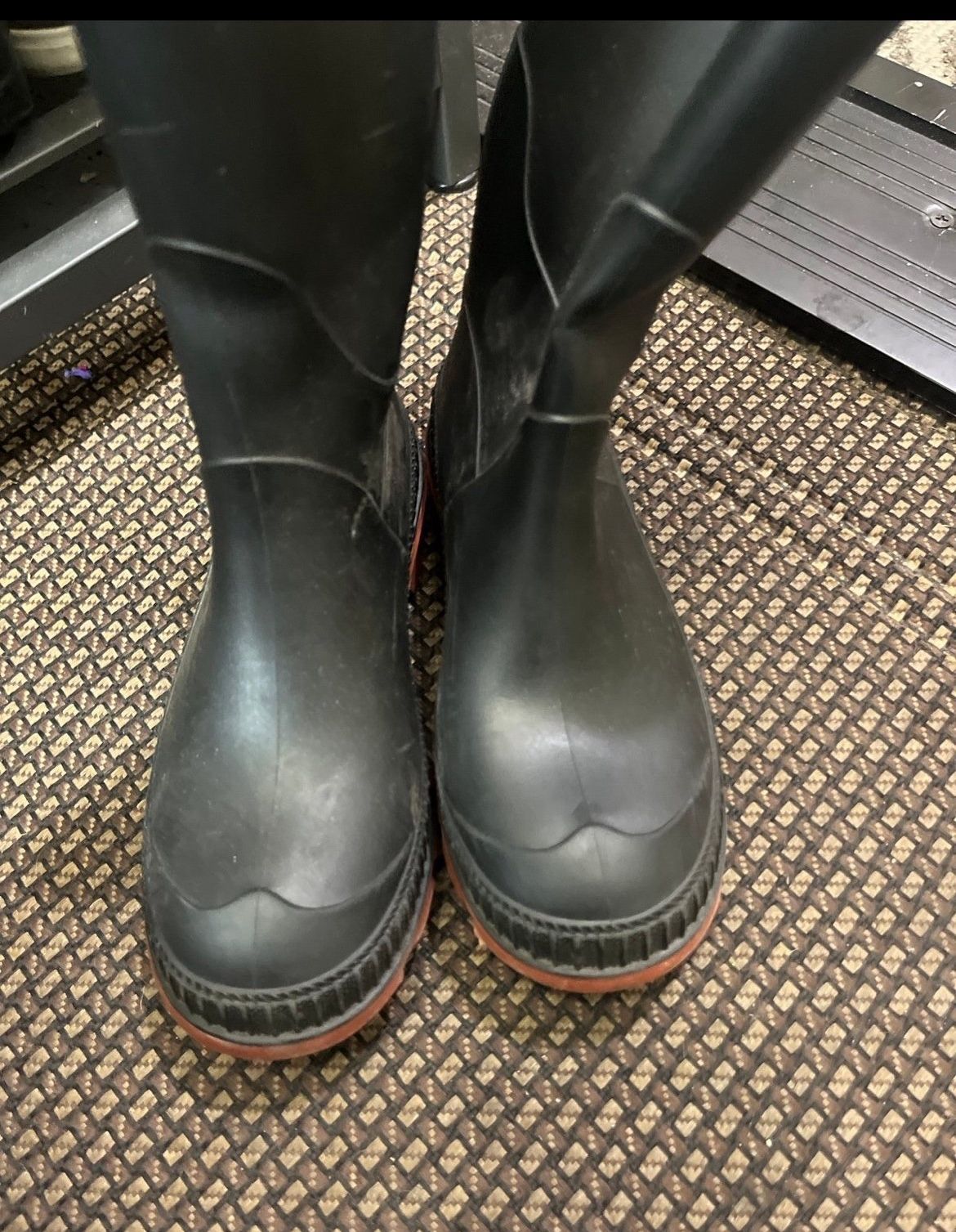 Boys rain boots size 13