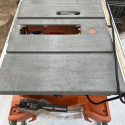 Table saw 