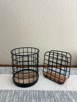 Kitchen organizers & decor - open to offers on any items