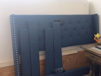 Queen bed
