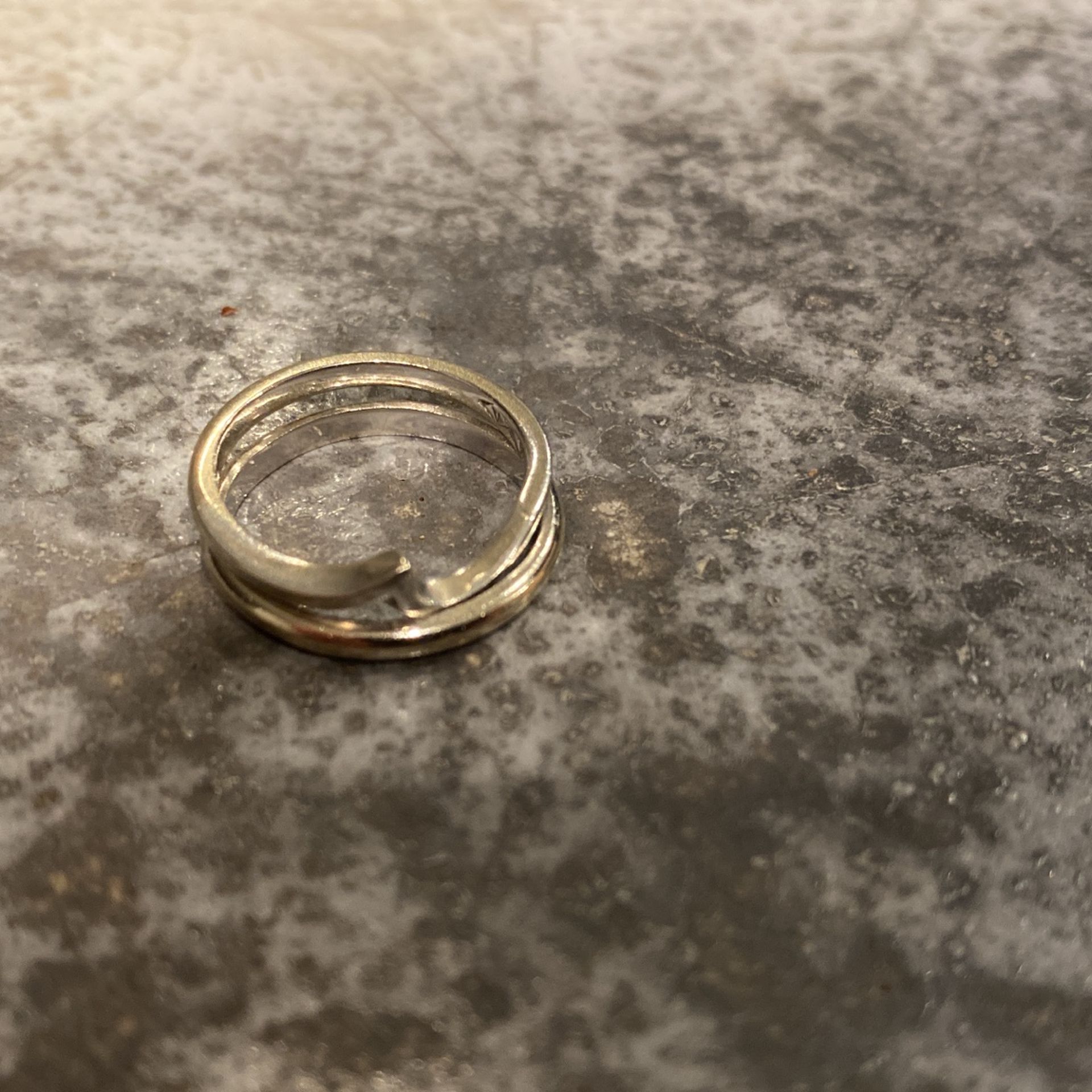 14k White Gold Double Stack Rings Very Nice