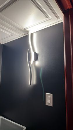 Sconce light only one