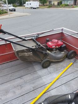 Honda commercial mower