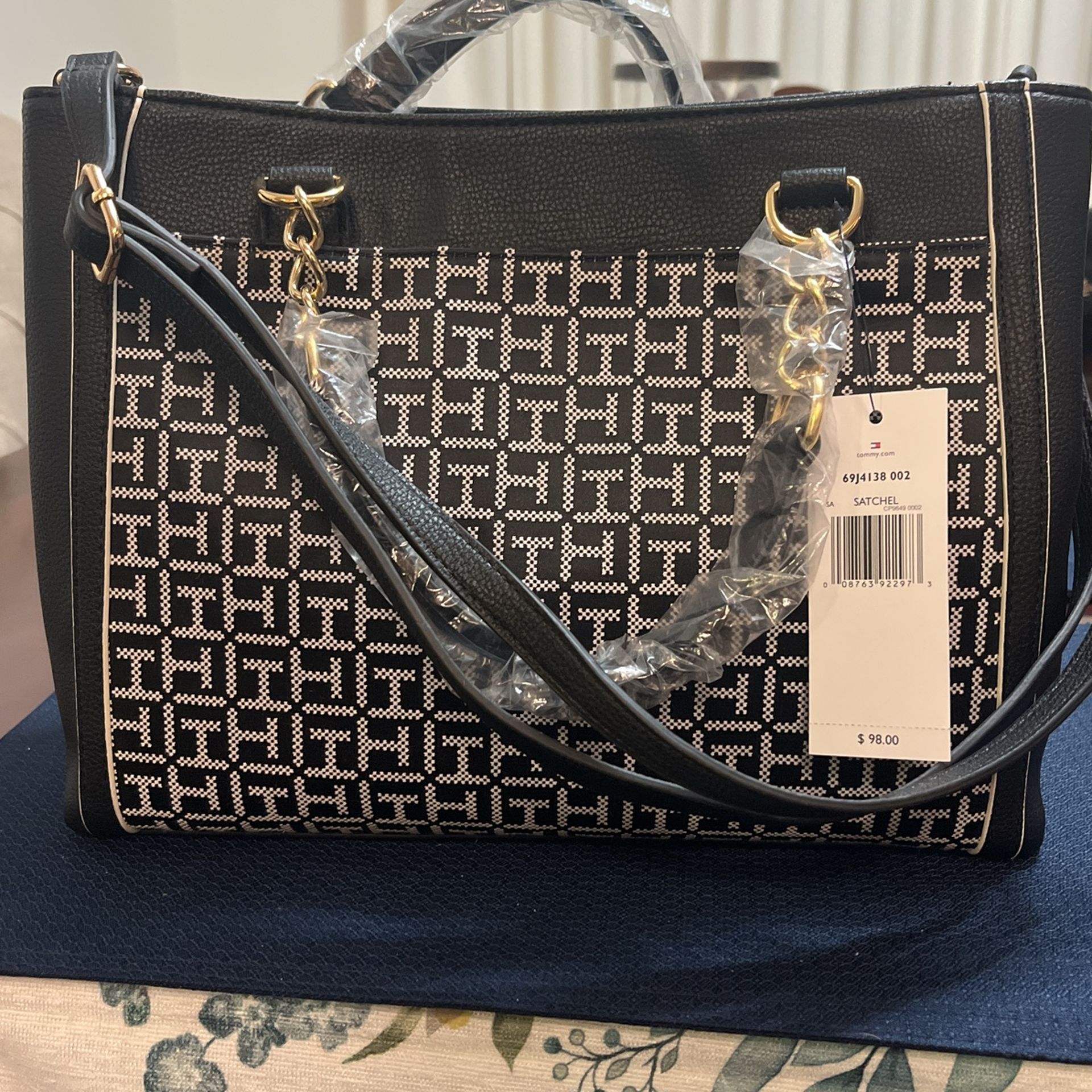 Purse.