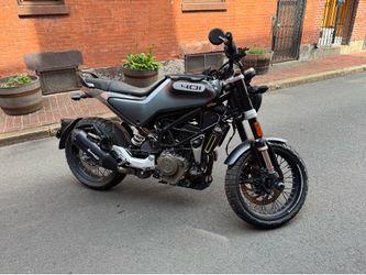 2020 Husqvarna Svartpilen 401
