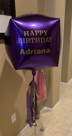 Personalized cubes balloons 🎈