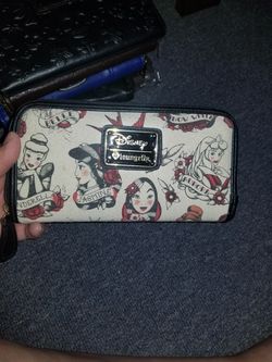 Loungefly disney princess wallet