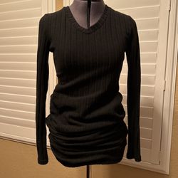 Woman’s Sweater Dress Size Large. 