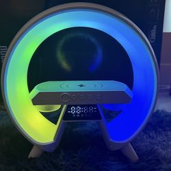 Speaker / phone charger with rgb lights