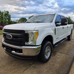2017 Fird F250 4x4 Diesel
