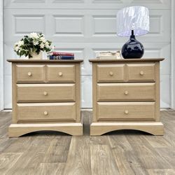 🌺 Newly Refinished Pottery Barn Seadrift Inspired Nightstands/Details Below/ I Can Deliver 