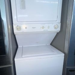 FRIGIDAIRE TWENTY SEVEN WIDTH STACKABLE