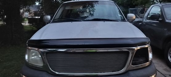 FORD F 150 XL TRITON V8