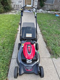 HONDA HRN 216 STOP BLADE Sefl propelled Smart driver