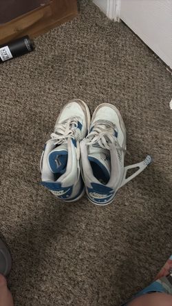 Jordan 4 military blue