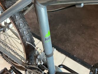 Huffy bike color grey