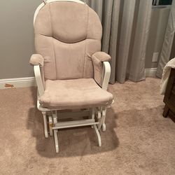 Rocking Chair 