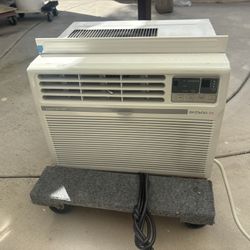 Daewood AC unit