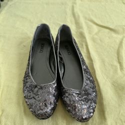 Bongo Silver Sequin Flat New