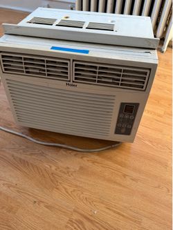 Window air conditioner