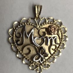 10K TRI-GOLD A MOTHER'S LOVE IS THE GREATEST GIFT OF ALL MOM HEART PENDANT