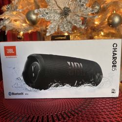 JBL Charge 5