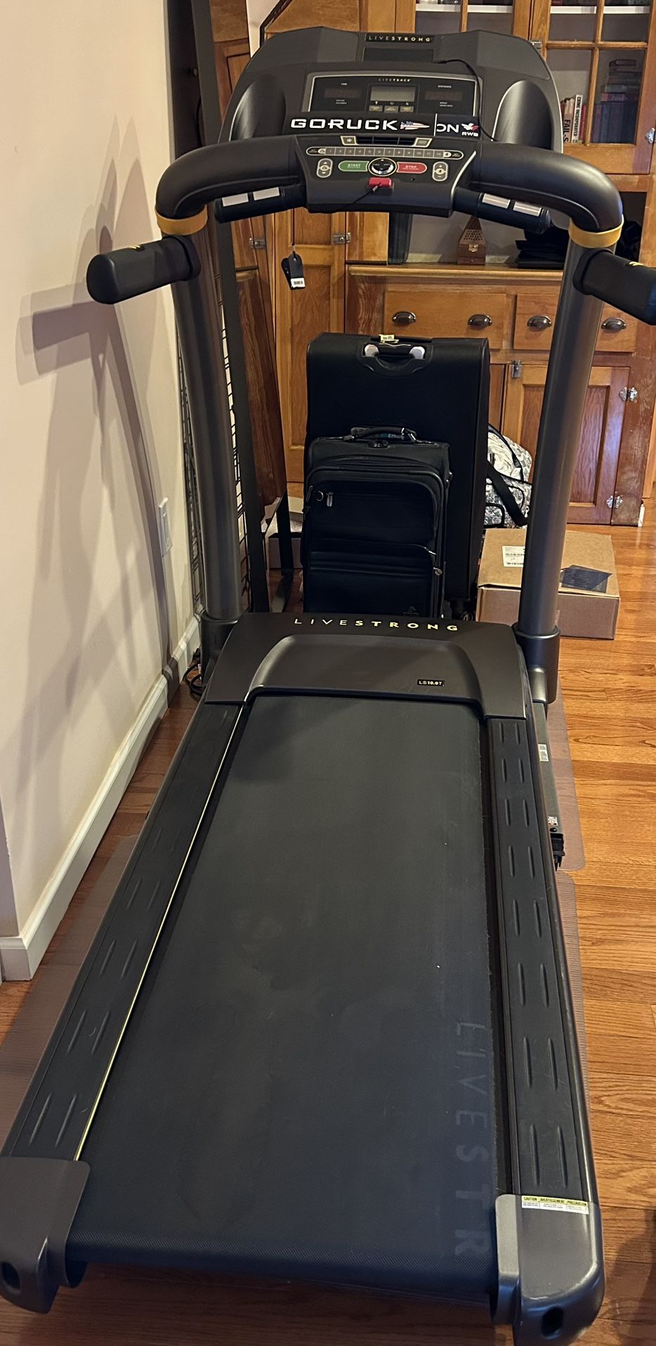 LiveStrong LS 10.0T Treadmill