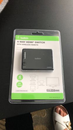 4-way HDMI Switch with wires Remote
