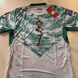 New Puma Portugal Ronaldo #7 Jersey with tags