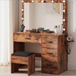 Vanity desk mirror