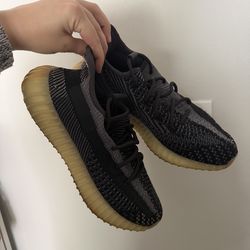 Yeezy Sneakers