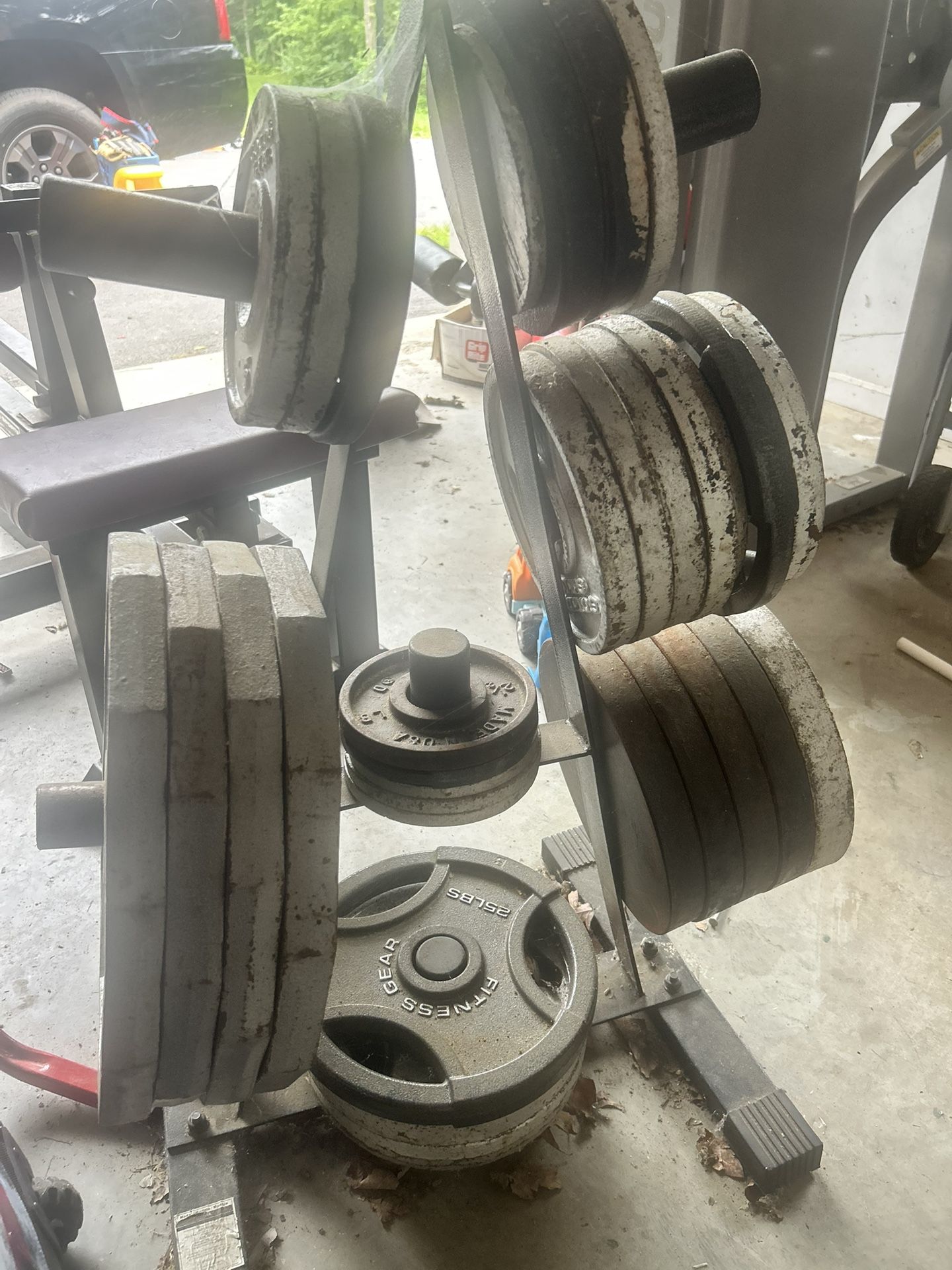 Almost 1000 Lbs Of Olympic Weights