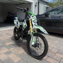 RP5 125 Dirt Bike