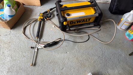 Dewalt power washer