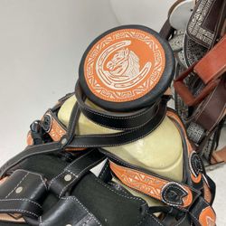 Monturas charras de cuero Mexicanas