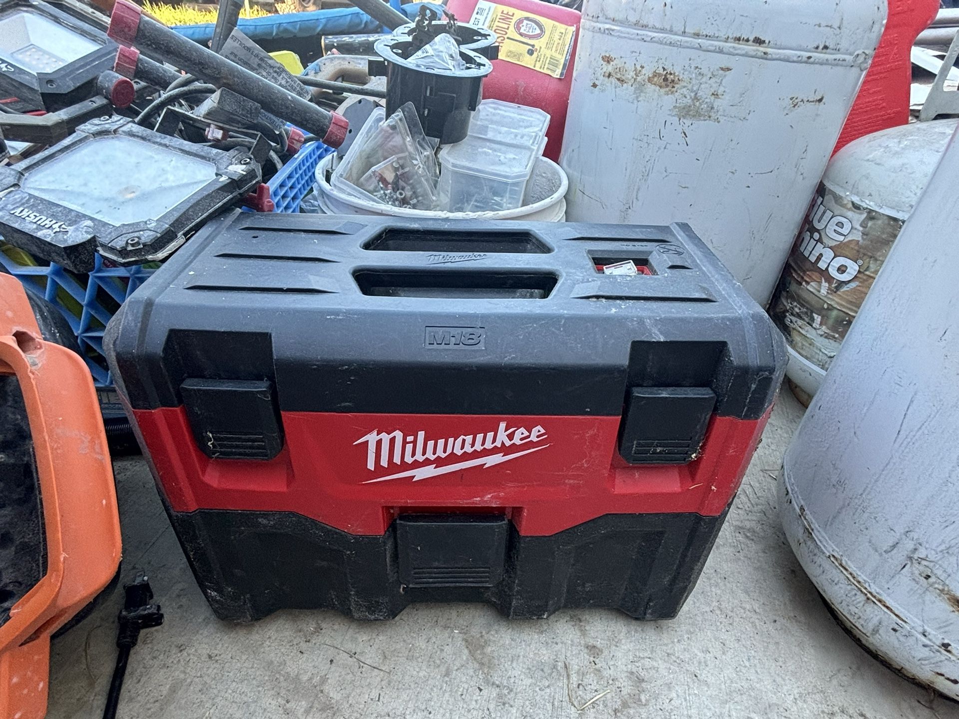 Milwaukee Vacuum 
