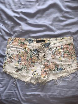 Billabong Floral Print Shorts Size 9