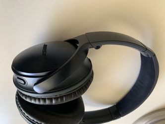 Bose headphones Quiet comfort 35 wireless II