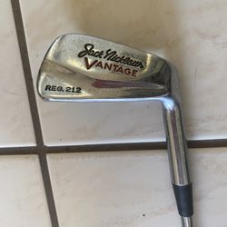 Vintage Golf Clubs, Skate Board